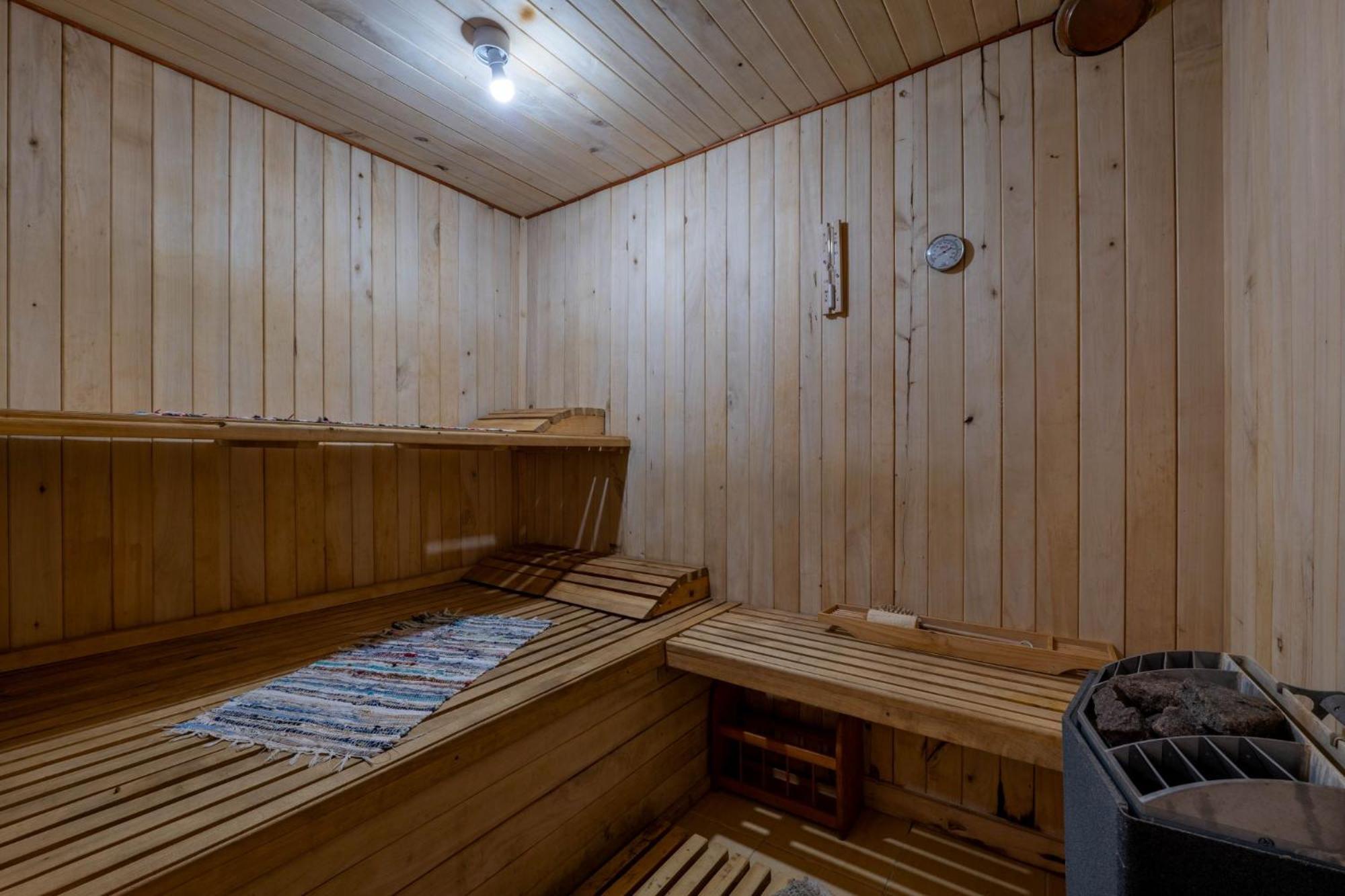 Vila Bobrik - Liptovska Mara Bobrovnik Luaran gambar
