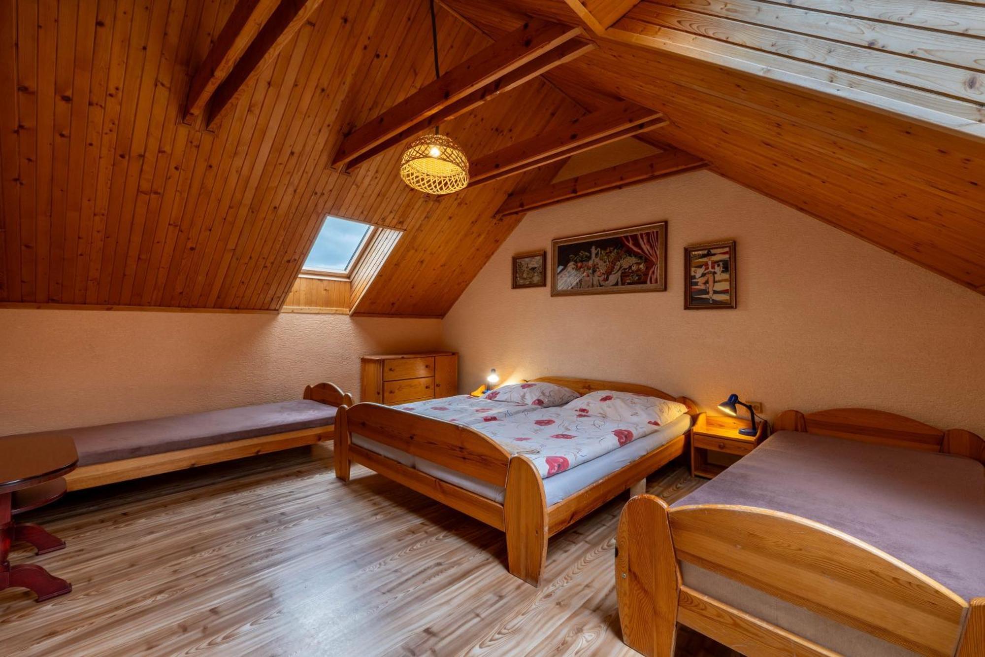 Vila Bobrik - Liptovska Mara Bobrovnik Luaran gambar