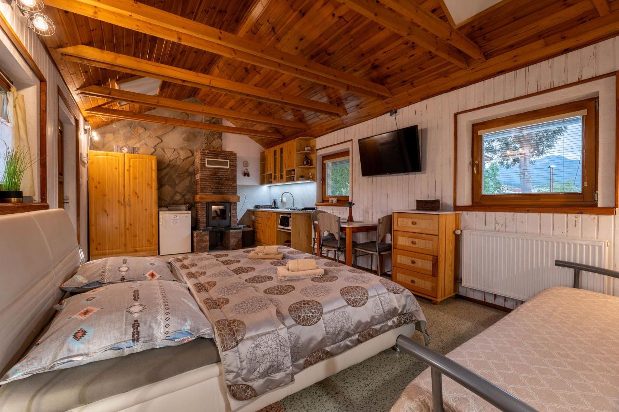 Vila Bobrik - Liptovska Mara Bobrovnik Luaran gambar